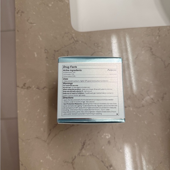 Elemis Pro-Collagen Marine Cream SPF 30 1.6 oz - Picture 5 of 7